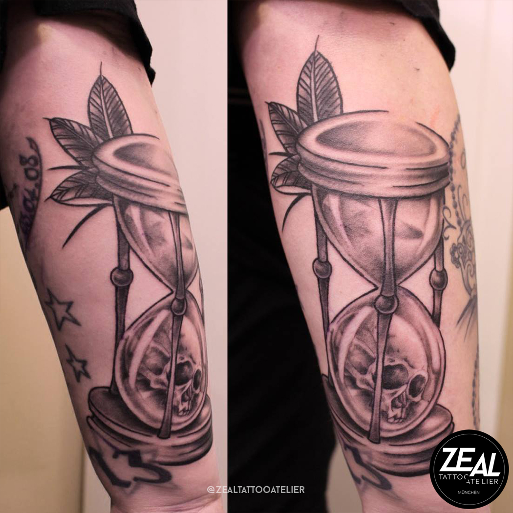 Hourglass Tattoo, Skull Tattoo, Blackandgrey Tattoo